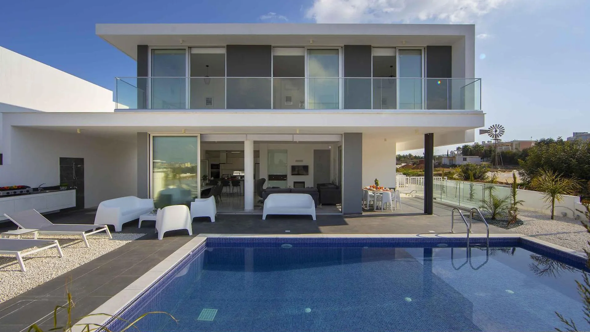 Brand New Luxurious Villa With Pool Protaras